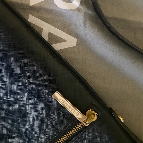 BRAHMIN Katie Crossbody Black Leather Bag - Picture 2 of 11